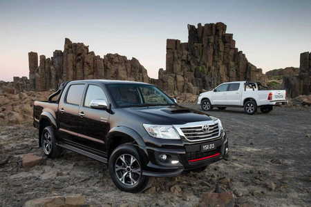 Biluthyrning Toyota Hi-Lux i Baku till låga priser