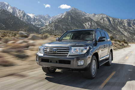 Hire and rental Toyota Land Cruiser 200 2014 in Baku at low prices