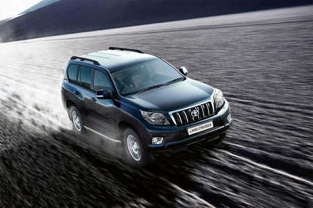 Biluthyrning Toyota Prado 2012 i Baku till låga priser